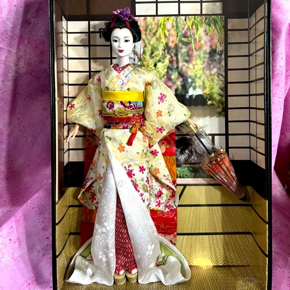 Maiko Japanese Barbie Gold Label
